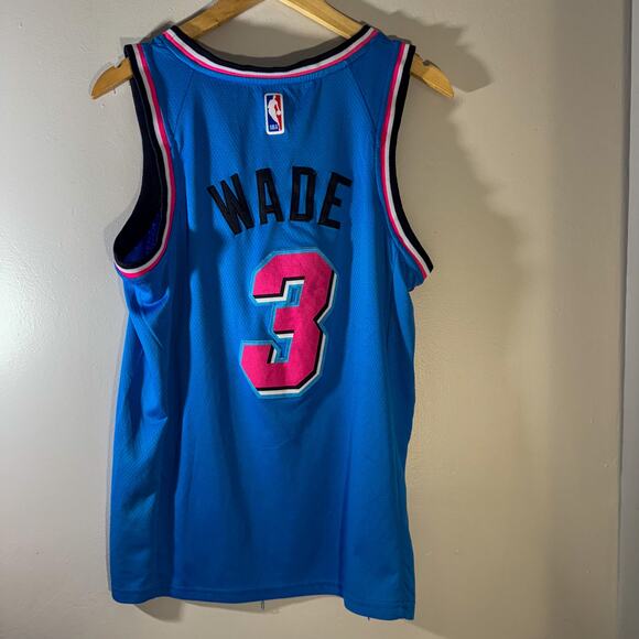 Nike Dwyane Wade #3 Miami Heat ViceWave City Edition Jersey | Vapor Blue Size 44 - Picture 1 of 6
